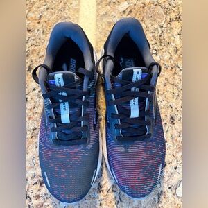 Brooks Adrenaline GTS 22 Running Shoes – Women’s size 10